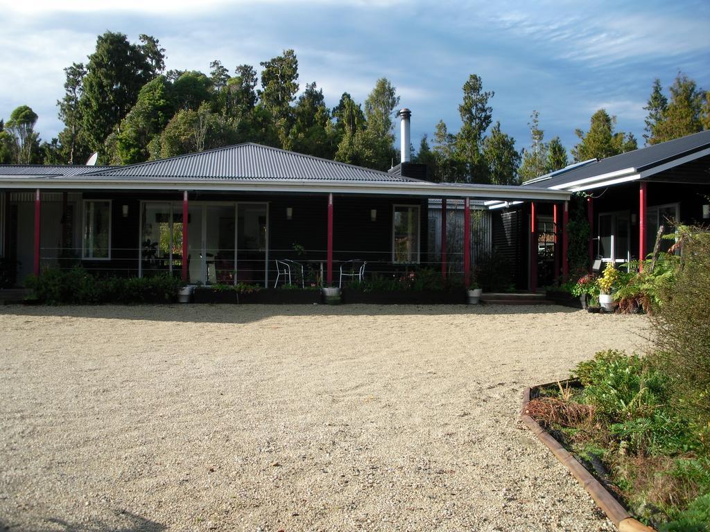 Mahinapua Retreat B&B Хокитика Экстерьер фото