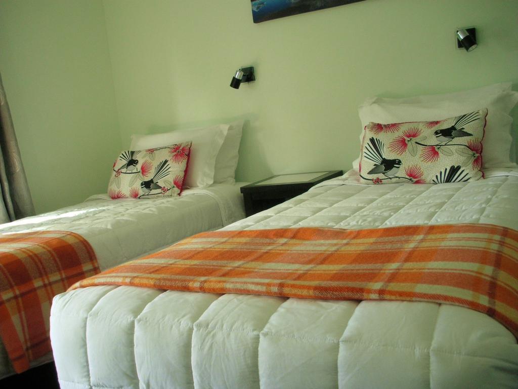 Mahinapua Retreat B&B Хокитика Экстерьер фото